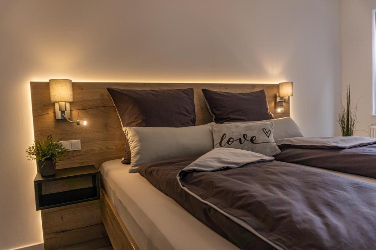 Ferienwohnung Dorfbrunnen แมร์ซิก ภายนอก รูปภาพ