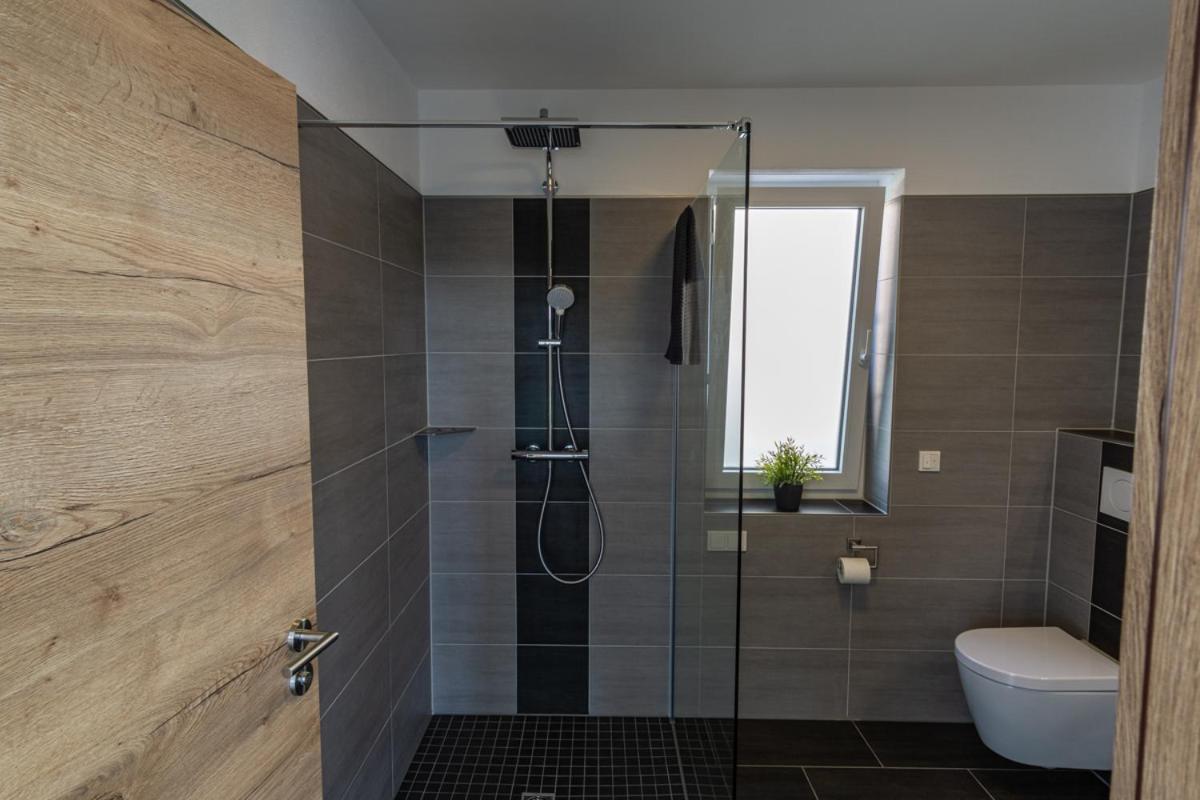 Ferienwohnung Dorfbrunnen แมร์ซิก ภายนอก รูปภาพ