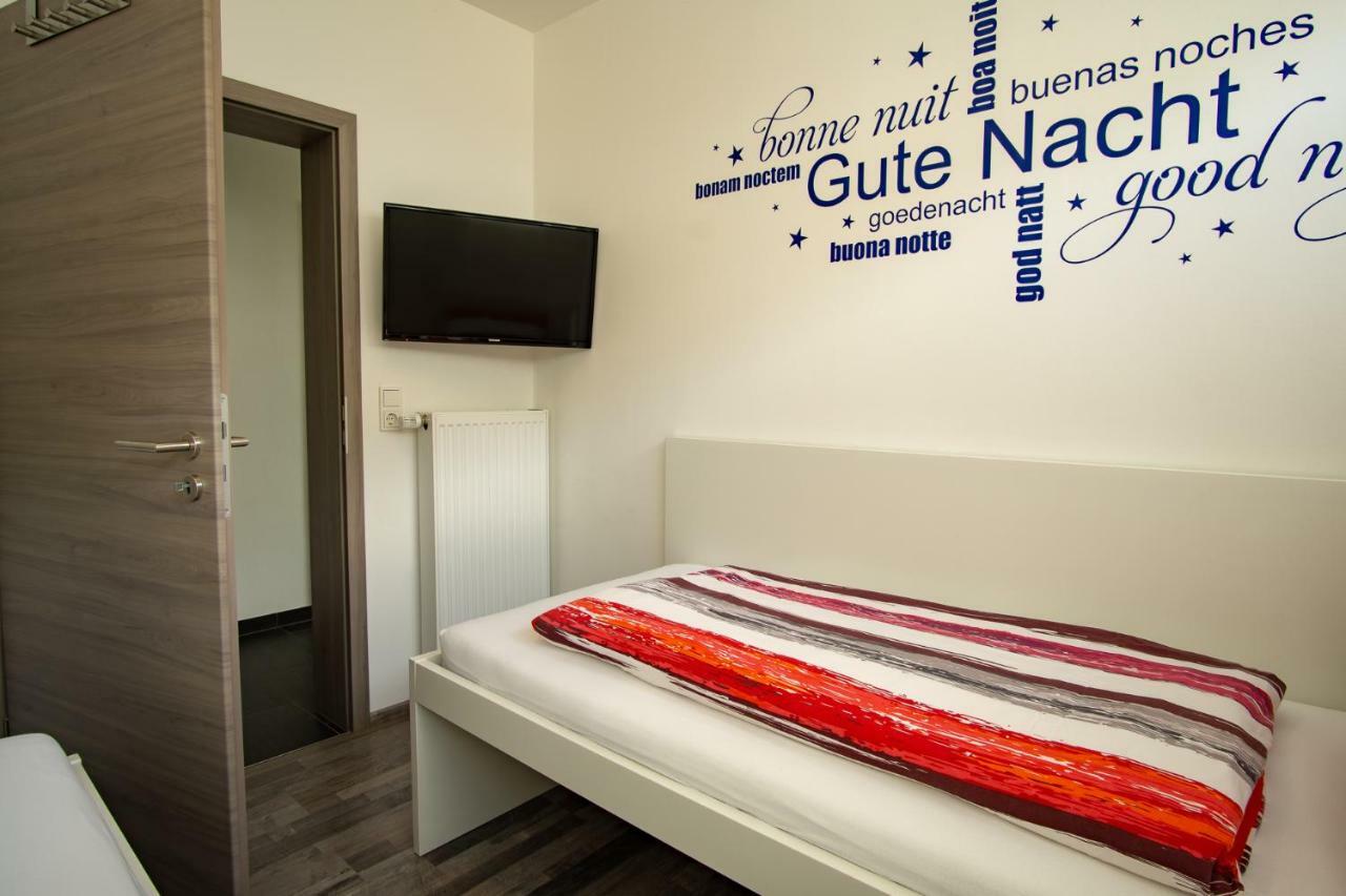 Ferienwohnung Dorfbrunnen แมร์ซิก ภายนอก รูปภาพ